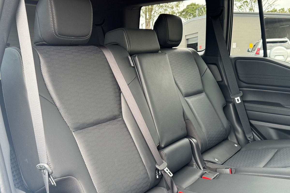 2025 Toyota Landcruiser Prado VX GDJ251R