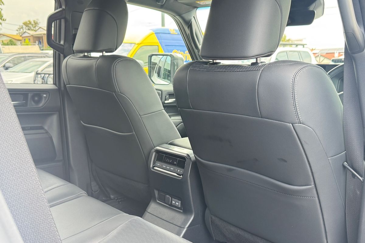 2025 Toyota Landcruiser Prado VX GDJ251R