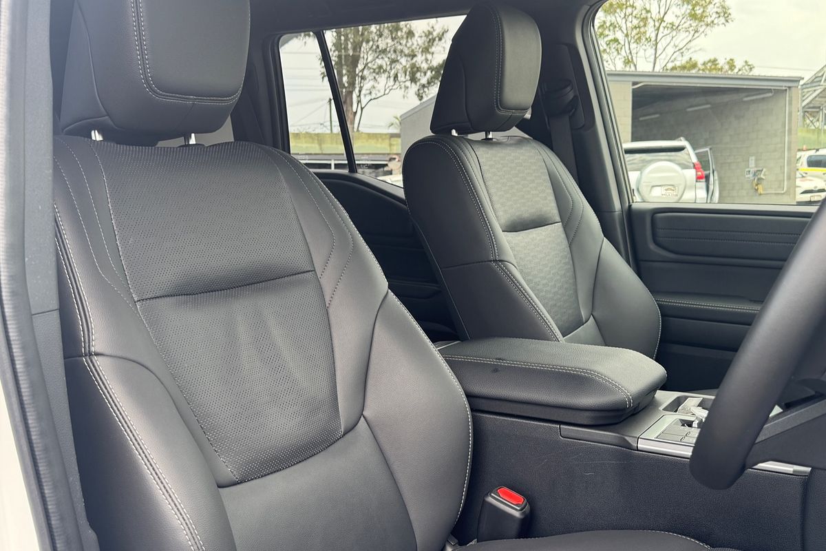 2025 Toyota Landcruiser Prado VX GDJ251R