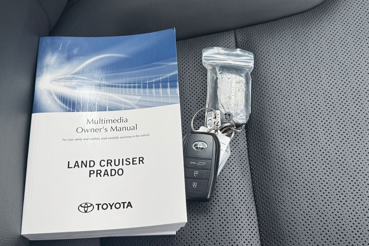 2025 Toyota Landcruiser Prado VX GDJ251R