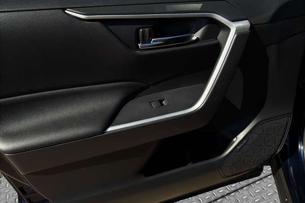 2021 Toyota RAV4 GXL AXAH54R