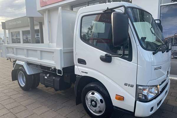 2025 Hino 300 Series 616