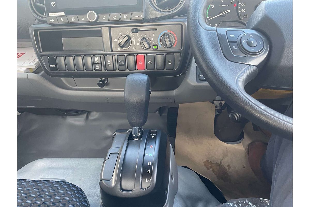 2025 Hino 300 Series 616