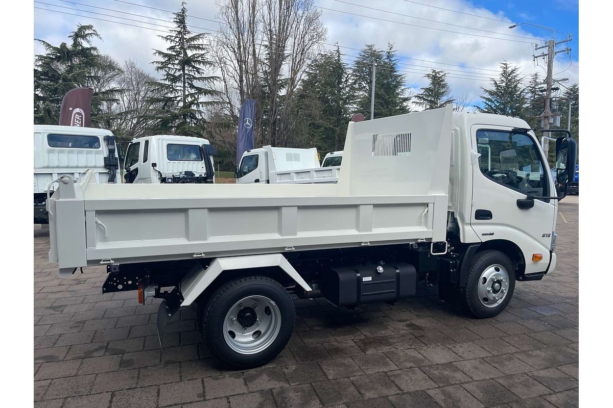 2025 Hino 300 Series 616