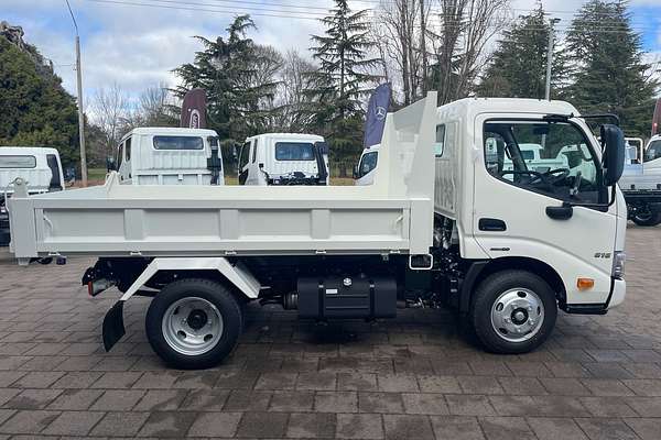 2025 Hino 300 Series 616