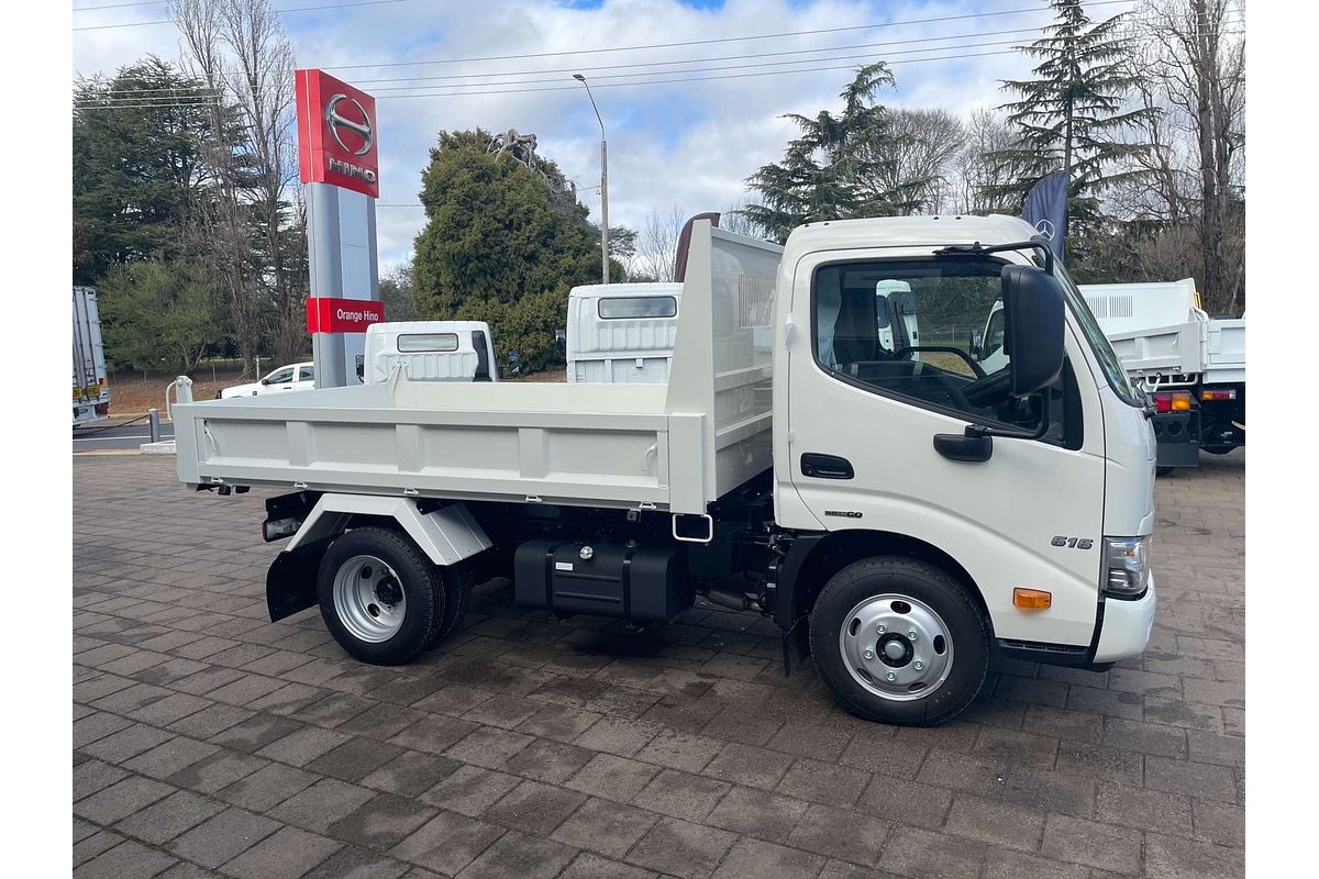2025 Hino 300 Series 616