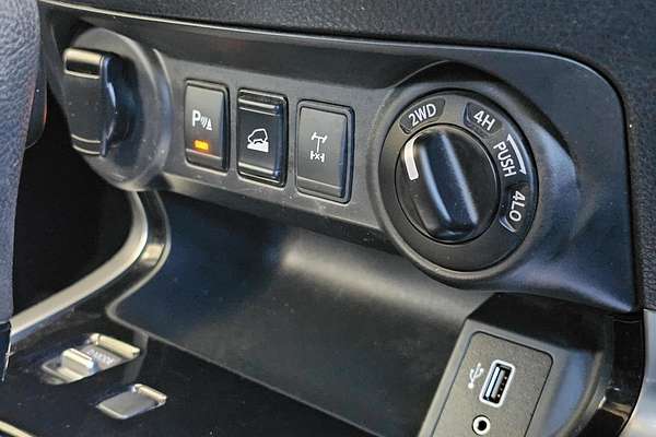 2021 Nissan Navara ST-X D23 4X4