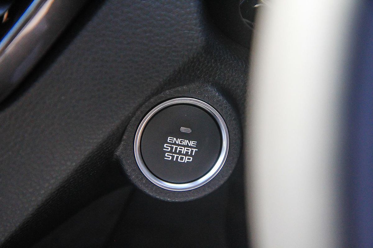 2025 Isuzu D-MAX X-TERRAIN 4X4