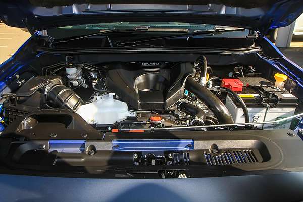 2025 Isuzu D-MAX X-TERRAIN 4X4