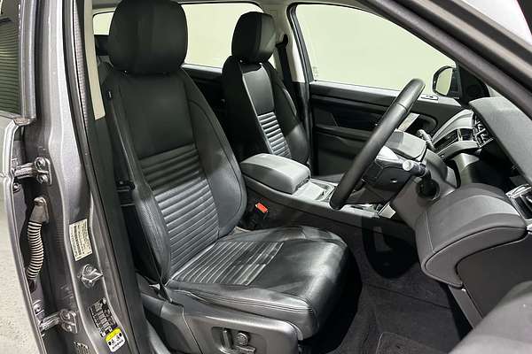 2019 Land Rover Discovery Sport D150 S L550
