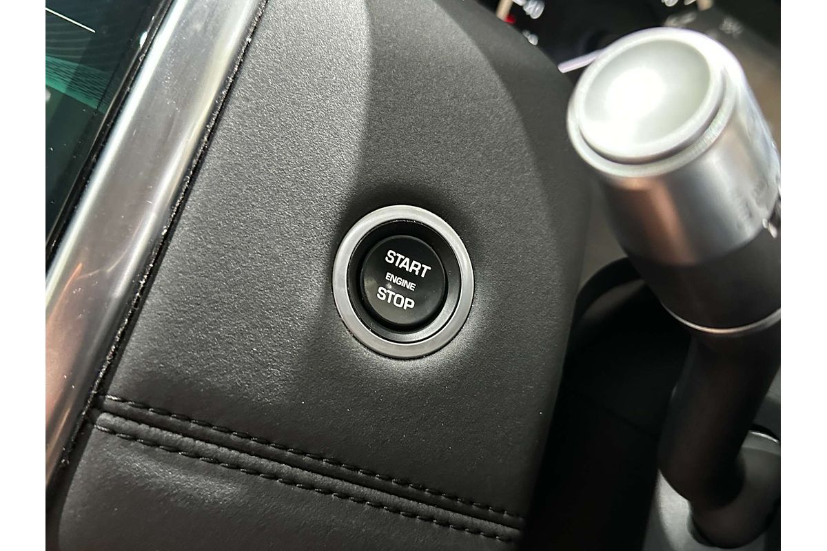 2019 Land Rover Discovery Sport D150 S L550