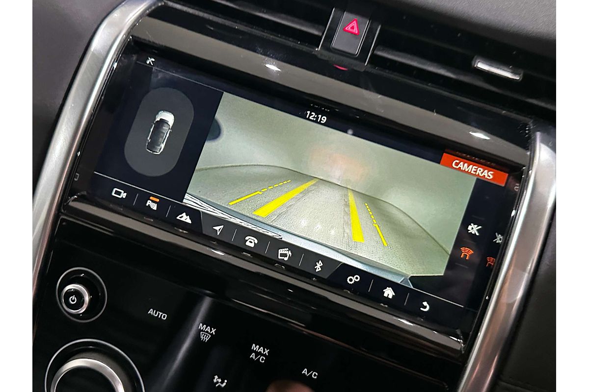 2019 Land Rover Discovery Sport D150 S L550