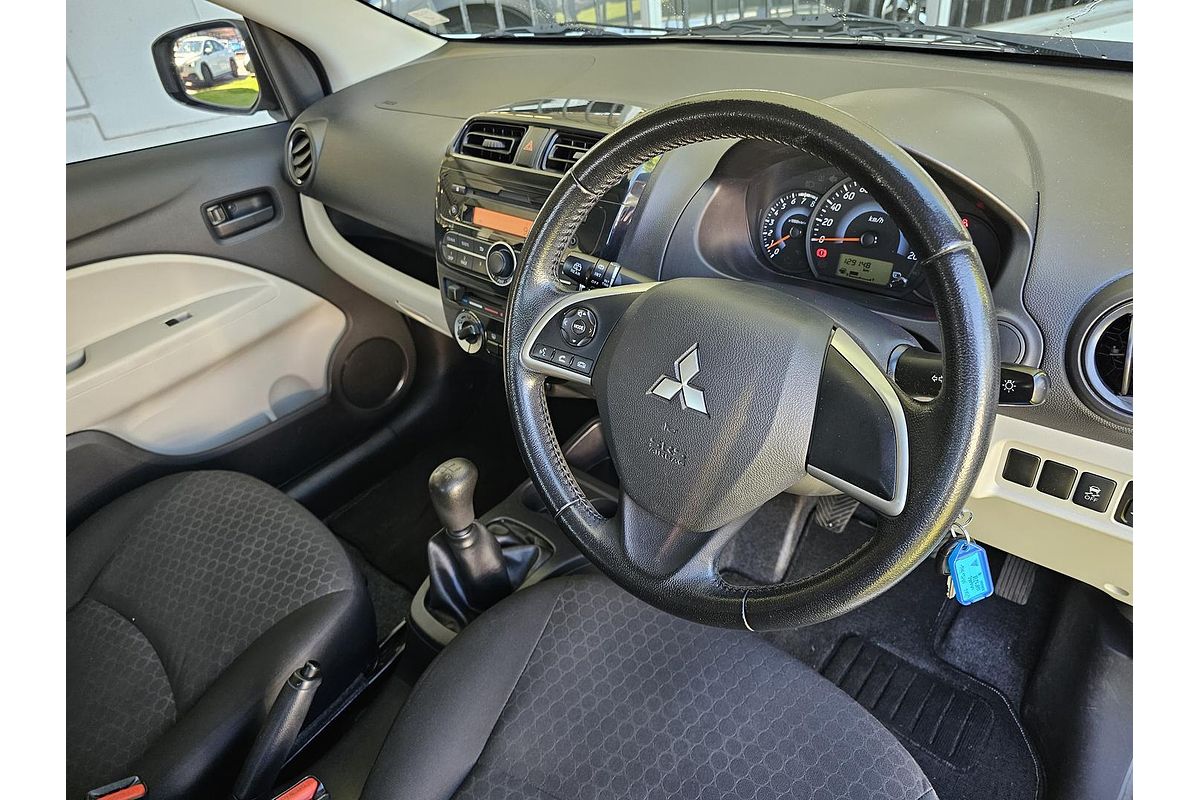 2013 Mitsubishi Mirage ES LA