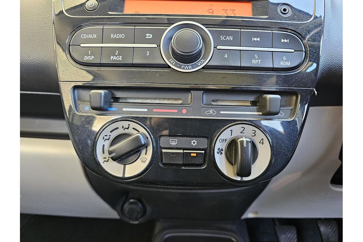 2013 Mitsubishi Mirage ES LA