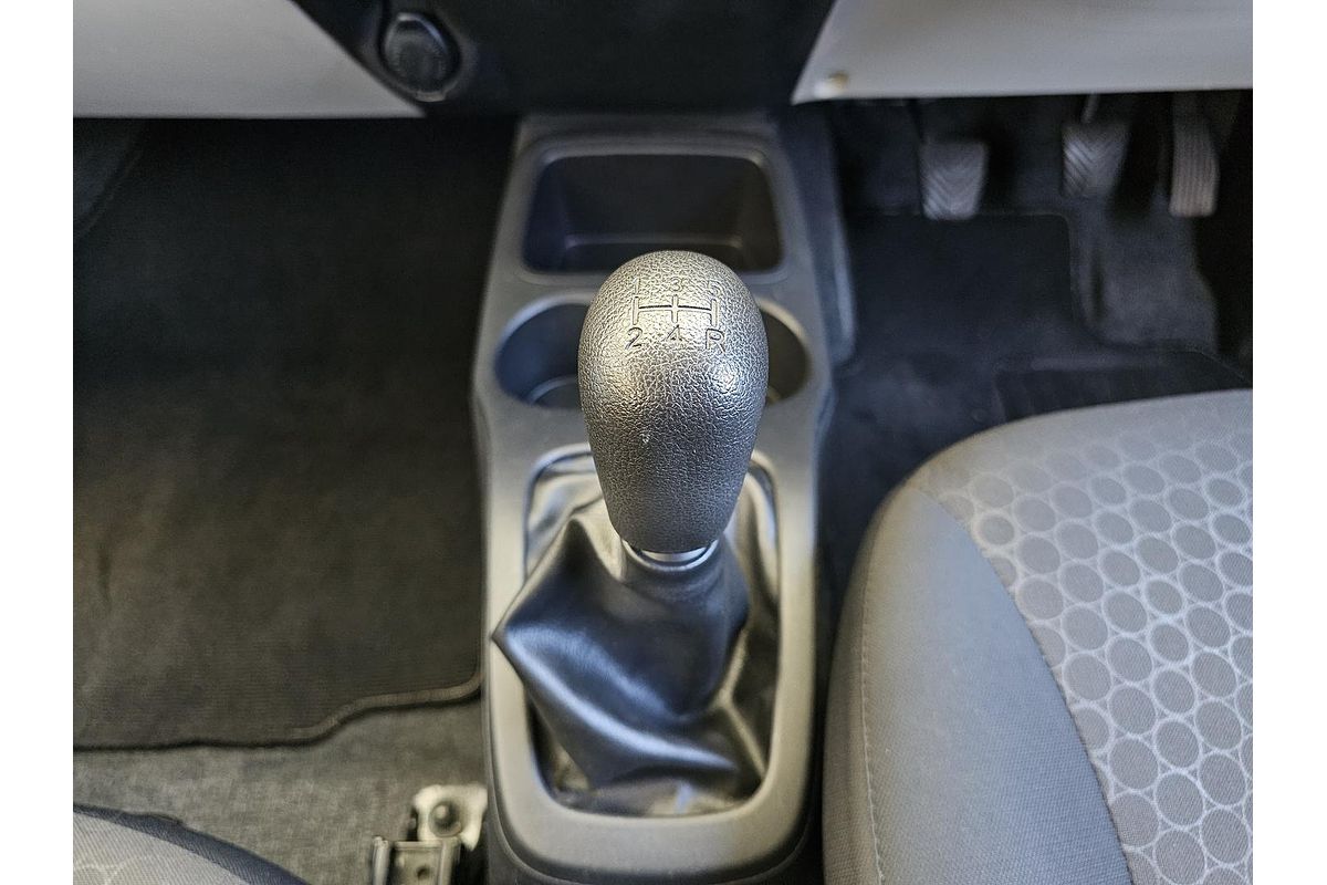 2013 Mitsubishi Mirage ES LA