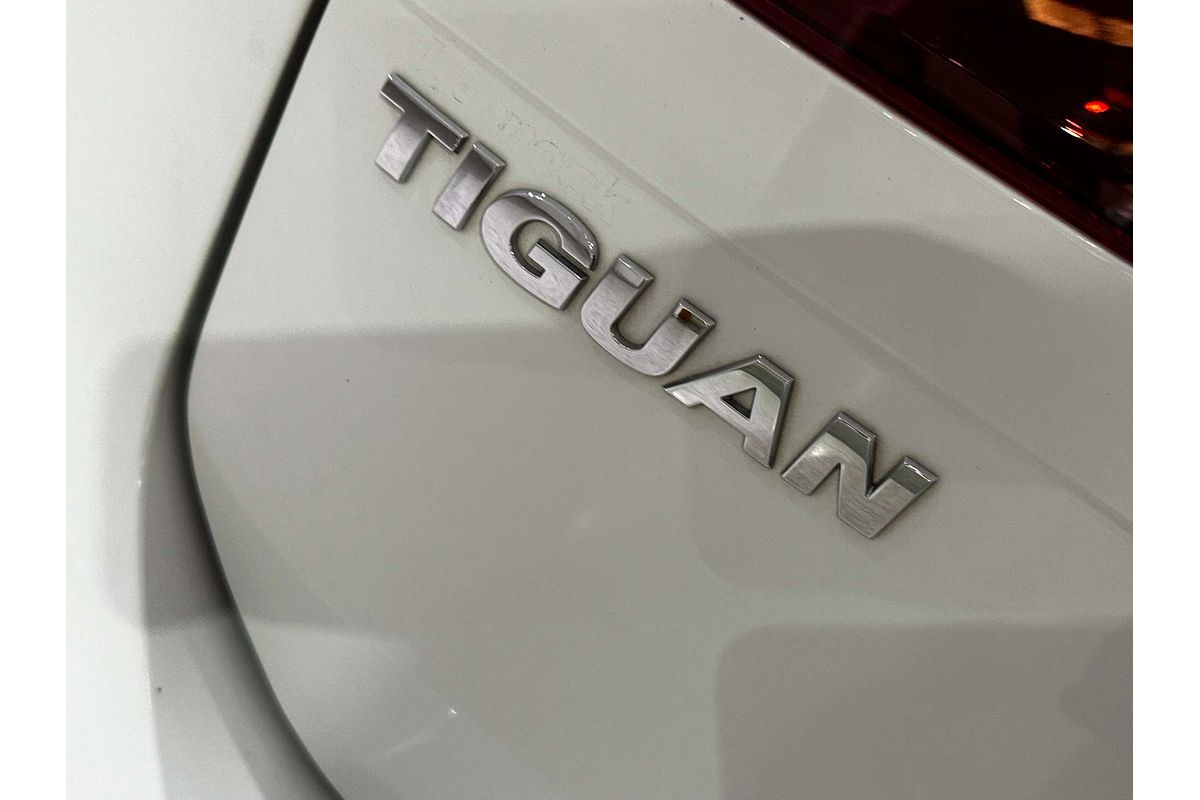 2017 Volkswagen Tiguan 140TDI Highline 5N
