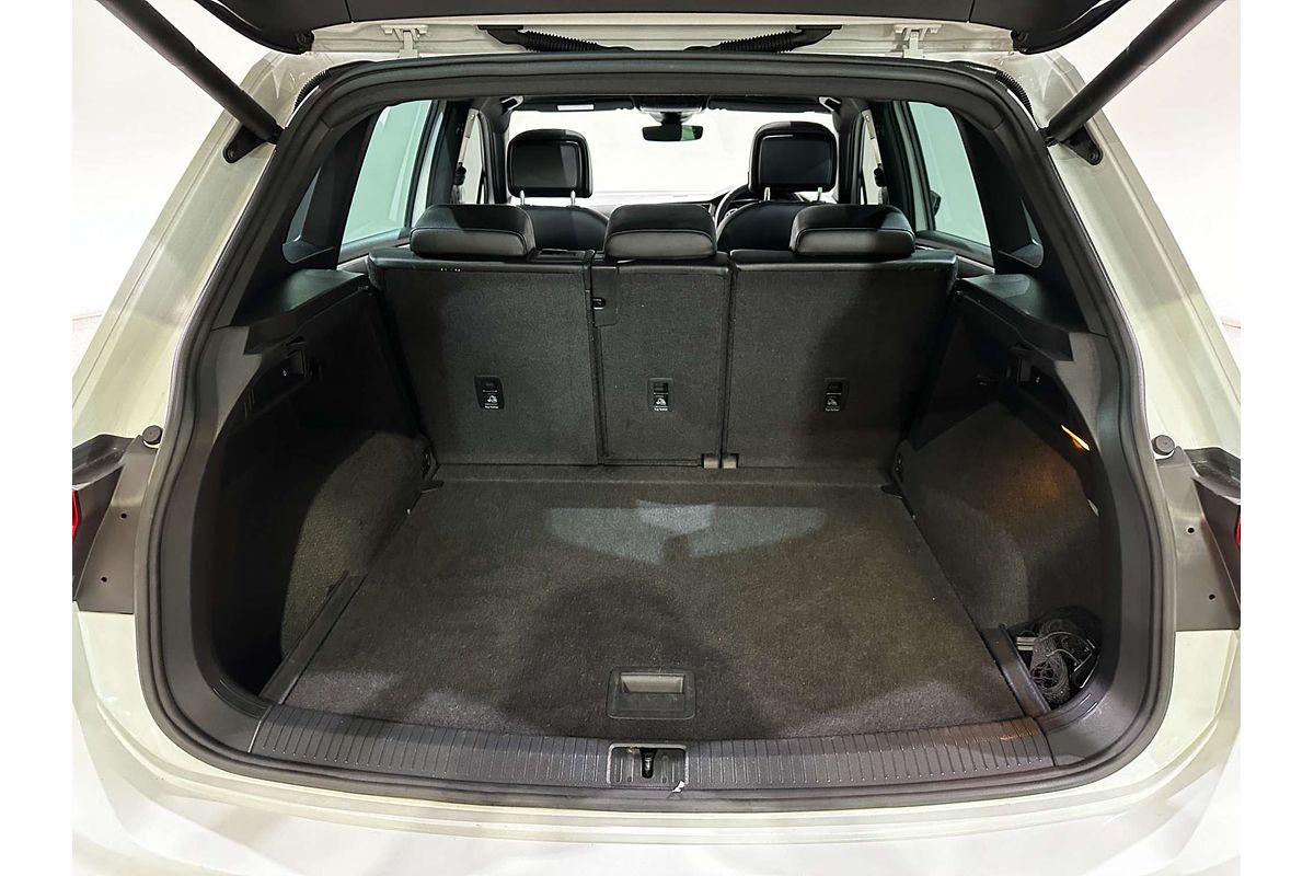 2017 Volkswagen Tiguan 140TDI Highline 5N