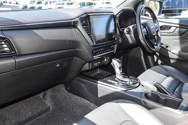 2025 Isuzu D-MAX X-TERRAIN 4X4
