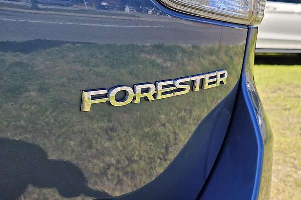 2022 Subaru Forester 2.5i-S S5