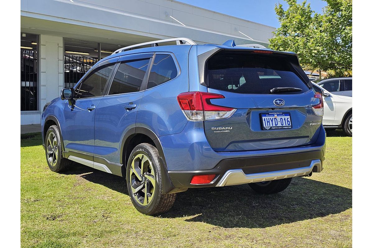 2022 Subaru Forester 2.5i-S S5