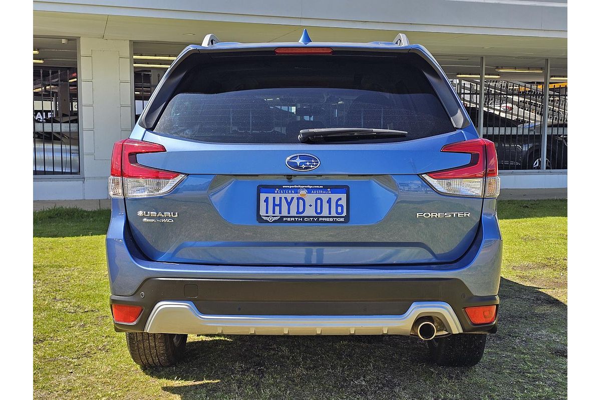 2022 Subaru Forester 2.5i-S S5