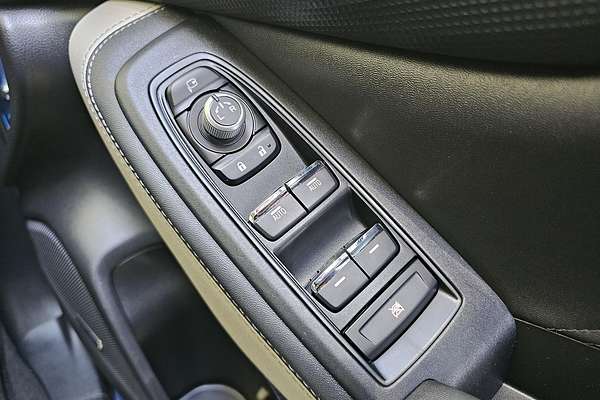 2022 Subaru Forester 2.5i-S S5