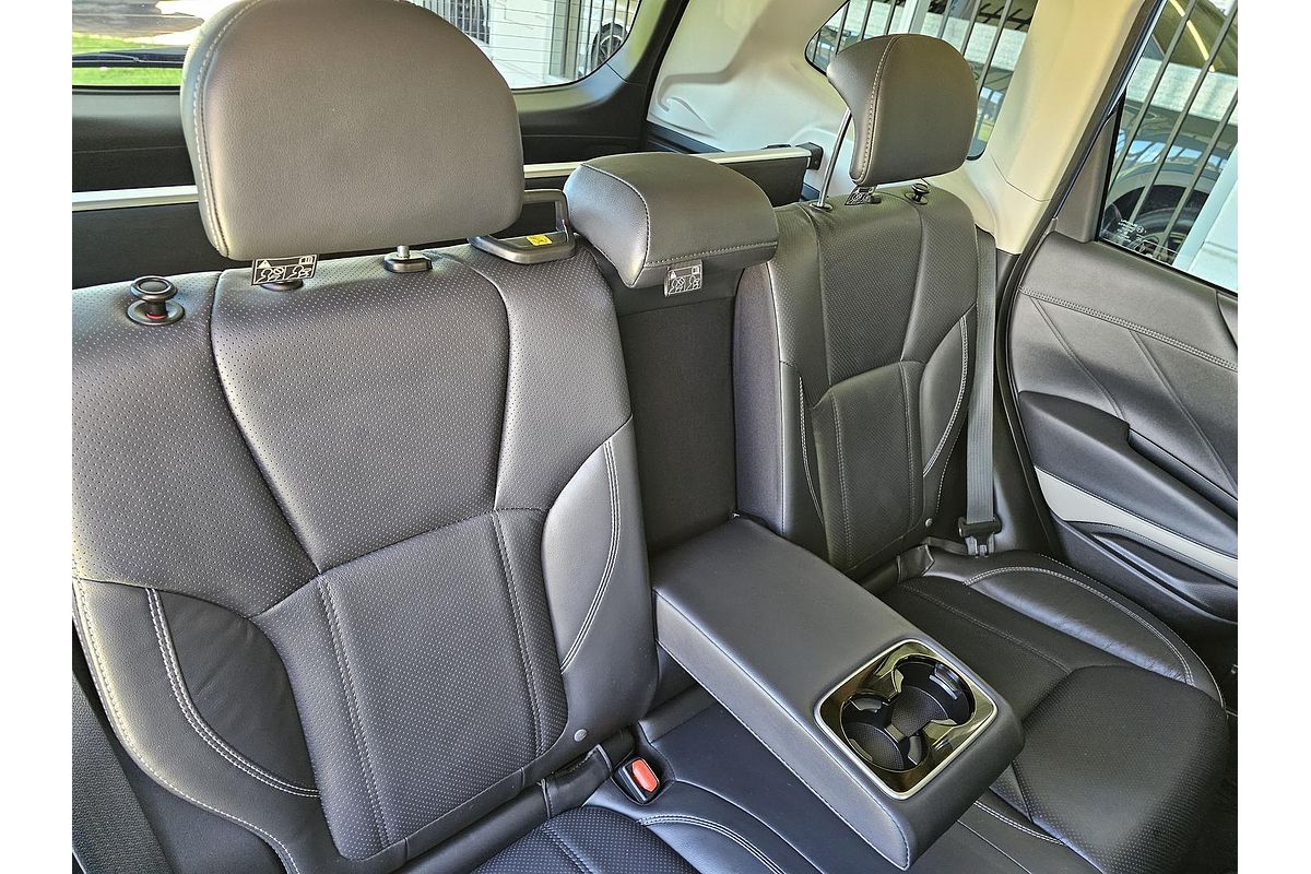 2022 Subaru Forester 2.5i-S S5