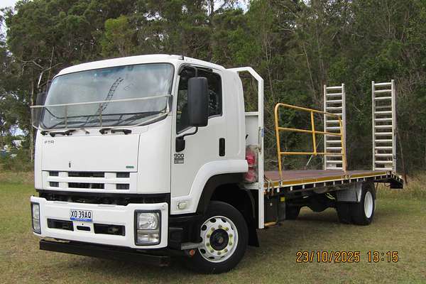2012 Isuzu FTR 900 LONG FH MY11 4x2