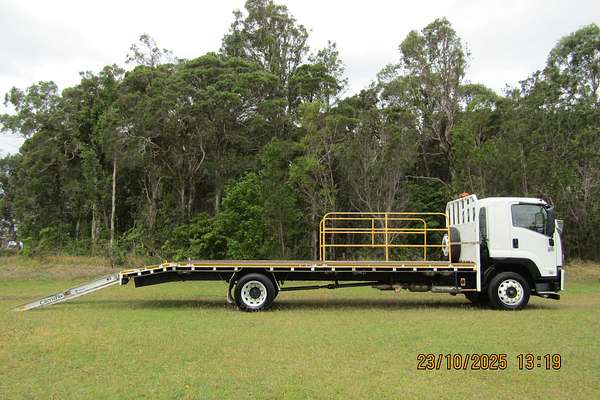 2012 Isuzu FTR 900 LONG FH MY11 4x2