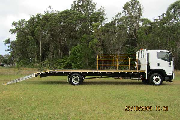 2012 Isuzu FTR 900 LONG FH MY11 4x2