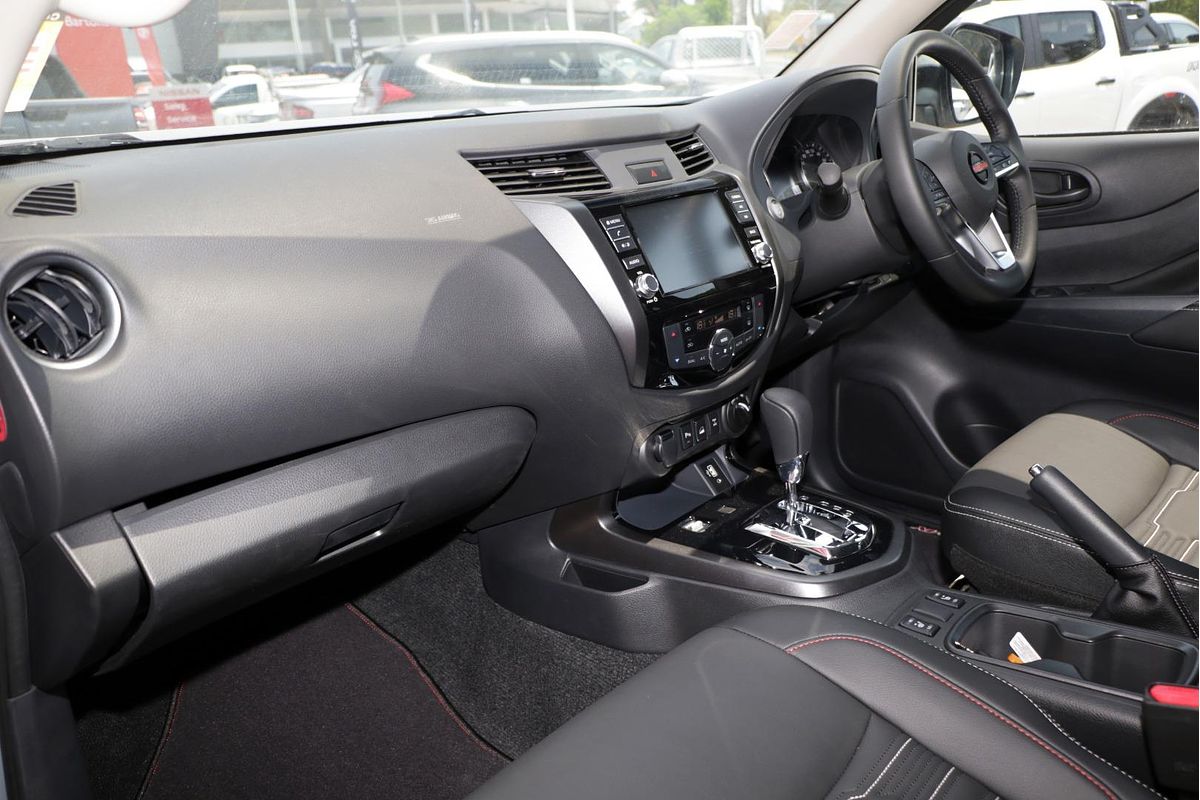 2025 Nissan Navara PRO-4X D23 4X4