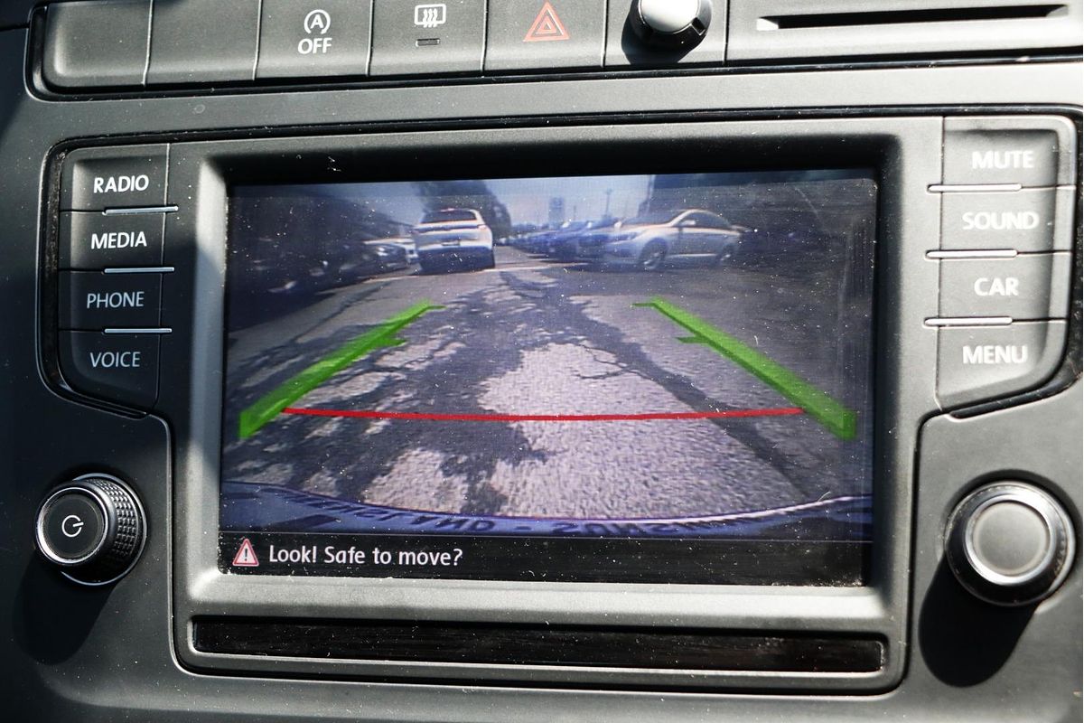 2016 Volkswagen Polo 66TSI Trendline 6R