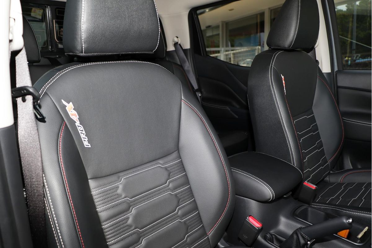 2025 Nissan Navara PRO-4X D23 4X4