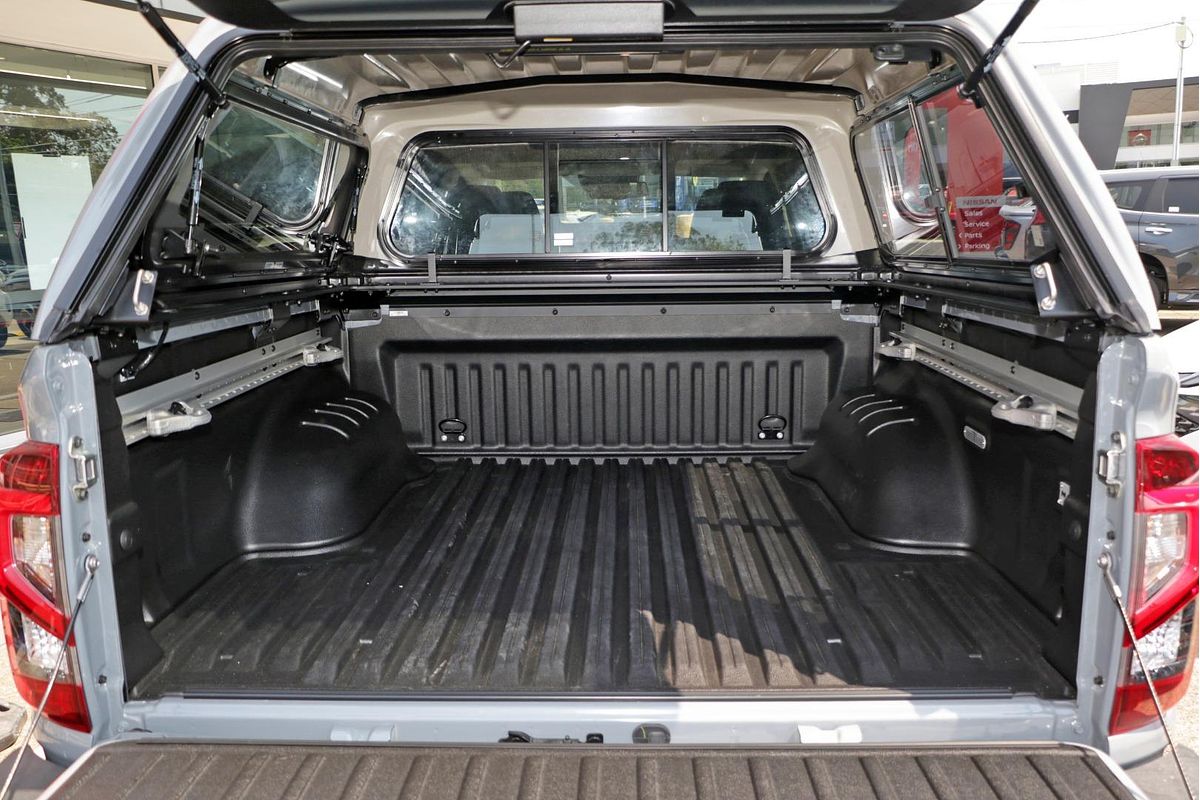 2025 Nissan Navara PRO-4X D23 4X4