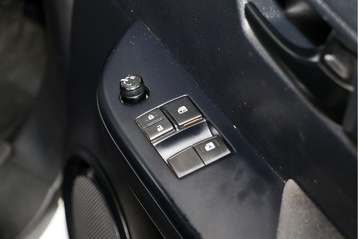 2018 Toyota Hilux Workmate GUN122R Rear Wheel Drive