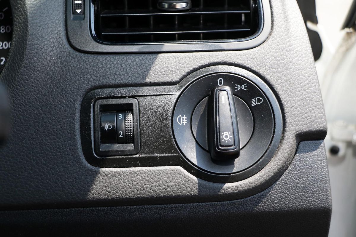 2016 Volkswagen Polo 66TSI Trendline 6R