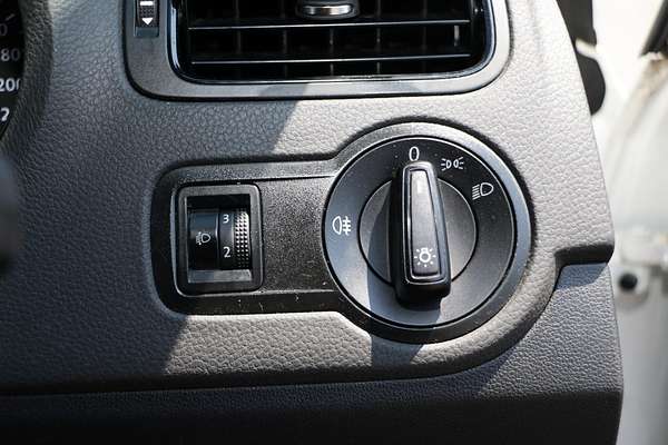 2016 Volkswagen Polo 66TSI Trendline 6R