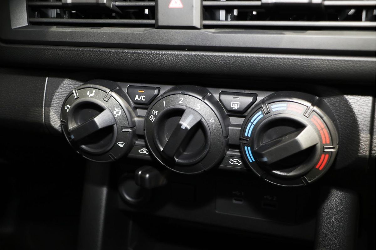 2025 Mitsubishi Triton GLX MV Rear Wheel Drive