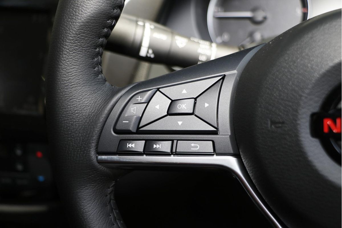 2025 Nissan Navara PRO-4X D23 4X4