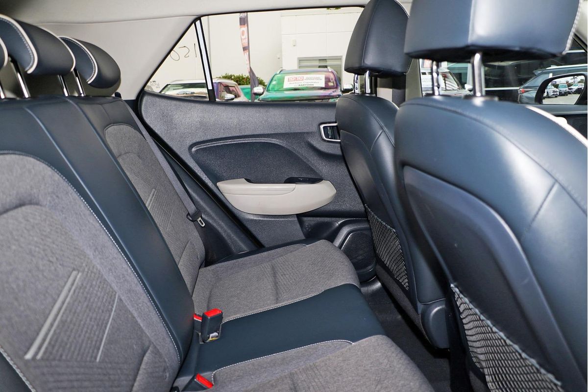 2020 Hyundai Venue Elite QX