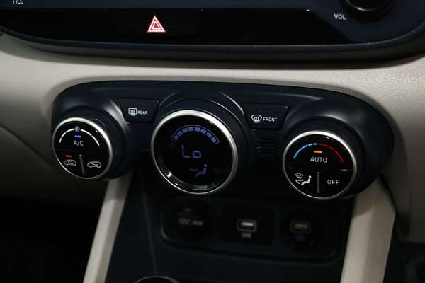 2020 Hyundai Venue Elite QX