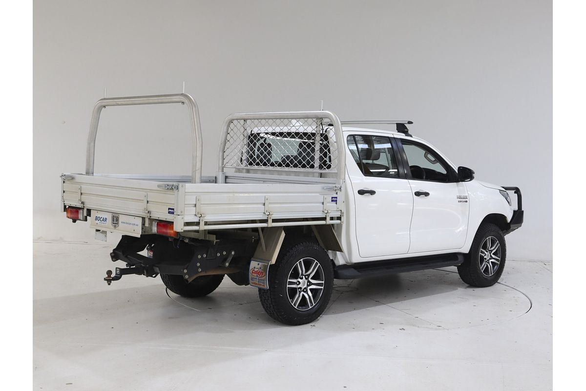 Hilux 4x4 SR 2.8L T Diesel Automatic Double Cab C/C