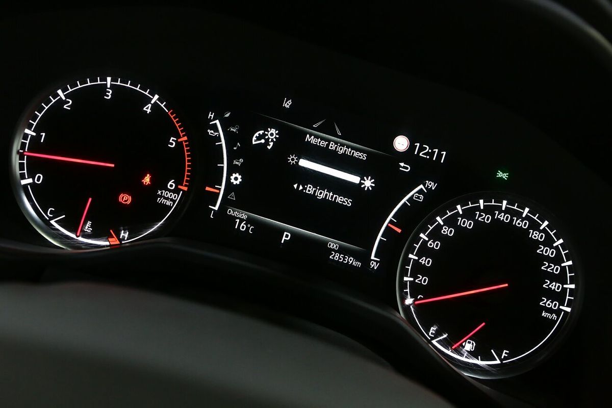 2022 Toyota Landcruiser Sahara FJA300R