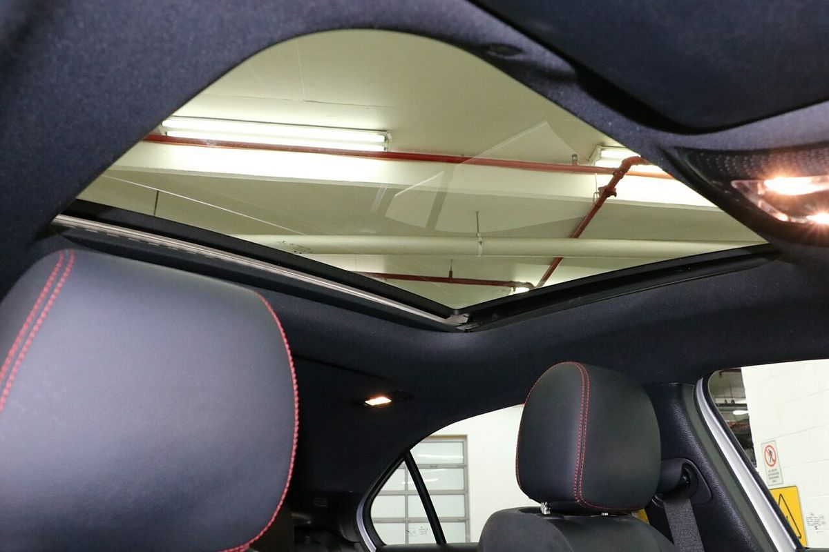 2023 Mercedes-Benz A-Class A250 V177