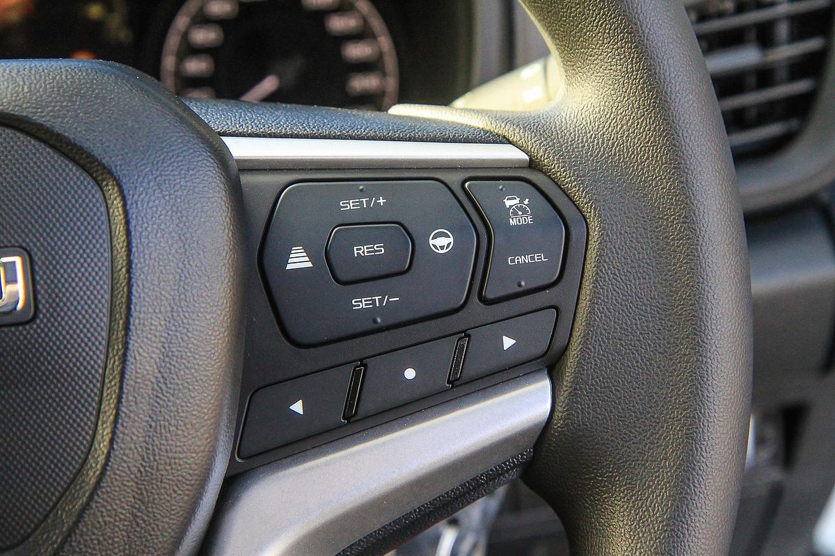 2025 Isuzu D-MAX SX High Ride Rear Wheel Drive