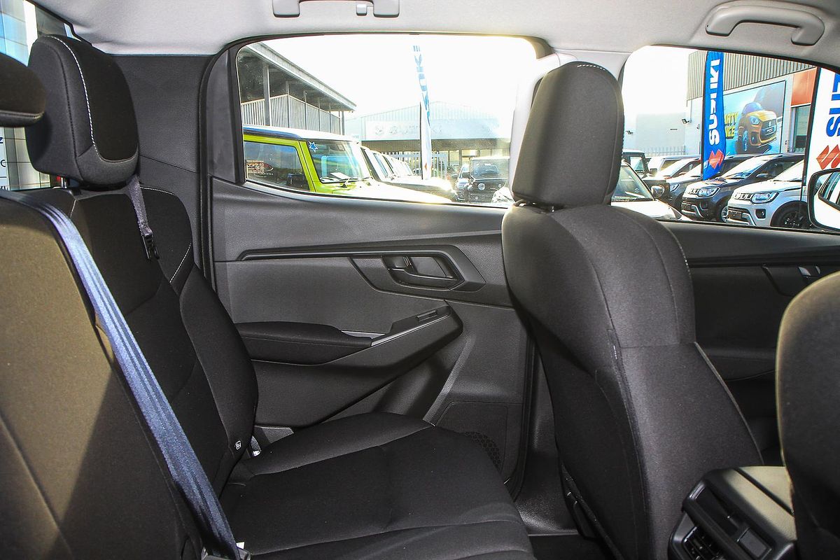 2025 Isuzu D-MAX SX High Ride Rear Wheel Drive