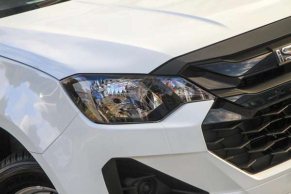 2025 Isuzu D-MAX SX High Ride Rear Wheel Drive