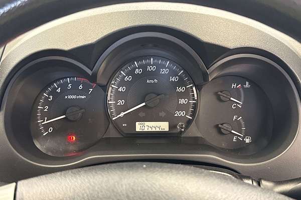 2015 Toyota Hilux Workmate TGN16R Rear Wheel Drive