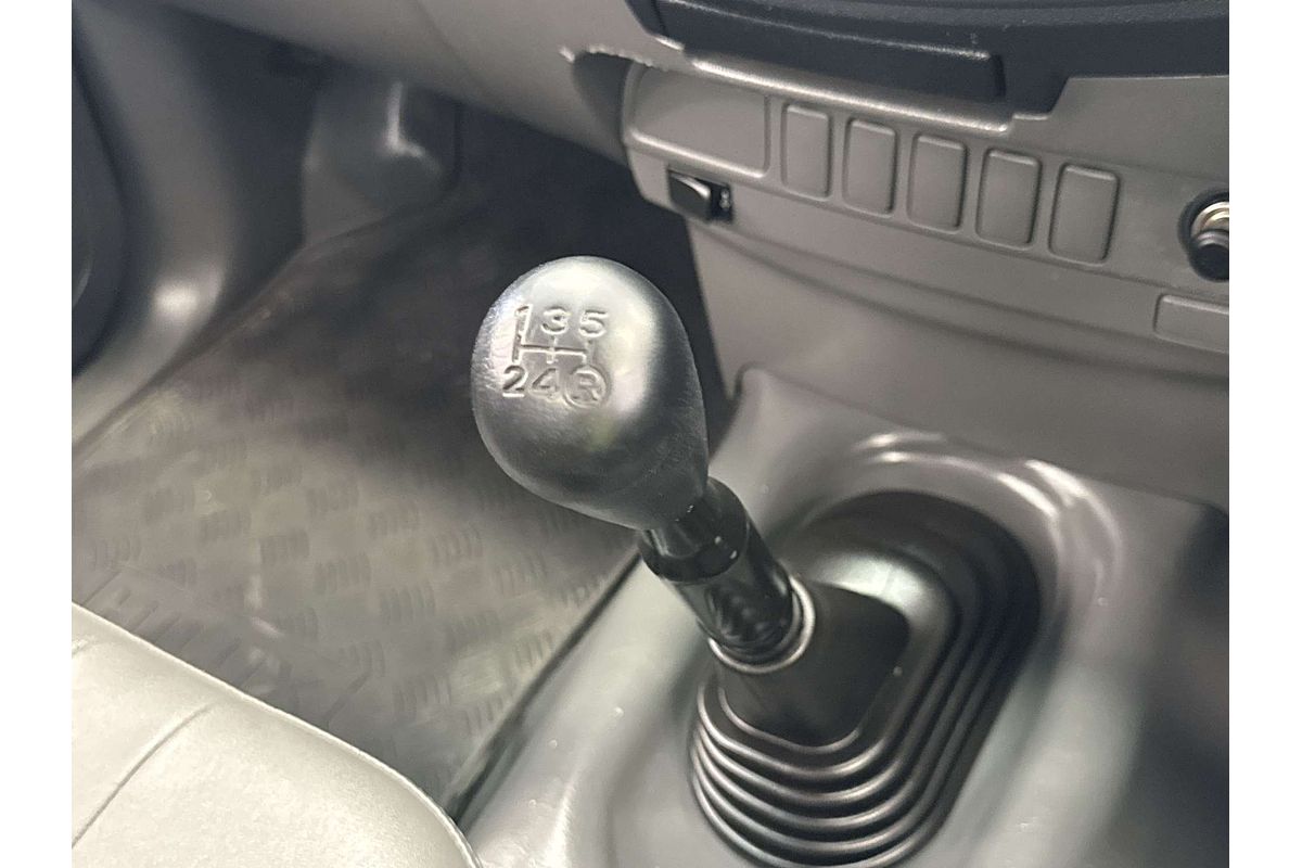 2015 Toyota Hilux Workmate TGN16R Rear Wheel Drive