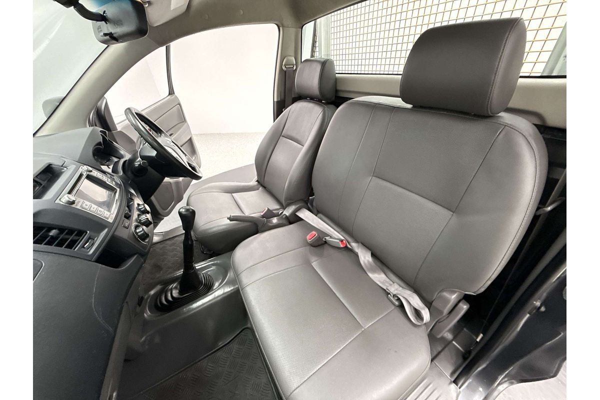 2015 Toyota Hilux Workmate TGN16R Rear Wheel Drive